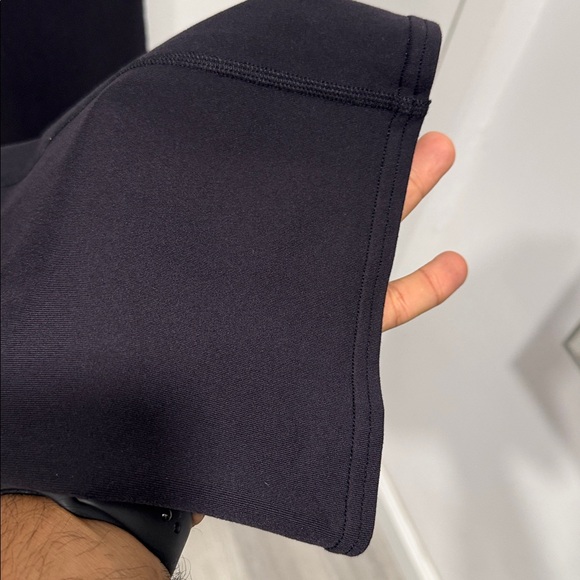 ALO Yoga Airbrush High-Waist Bootcut Legging - Picture 8 of 14